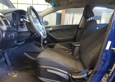 2018 Kia Forte Lx z USA, uszkodzony, nr VIN 3KPFK4A74JE245853